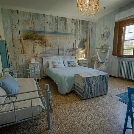 Art Gli Aironi Bed & Breakfast 3*